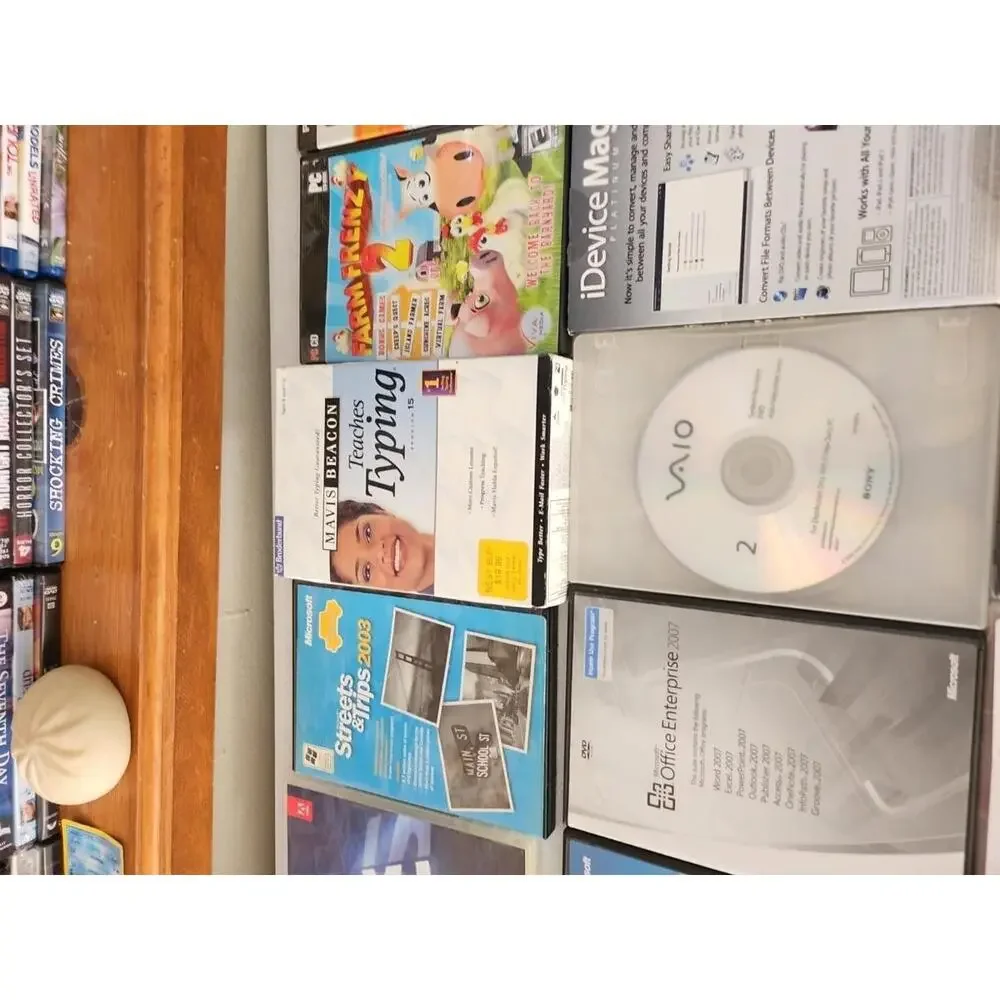 Lot Of 18 Old Microsoft And Mac Computer Programs , Most Have Keys Trl8#32